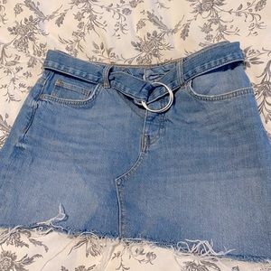 Guess mini jean skirt